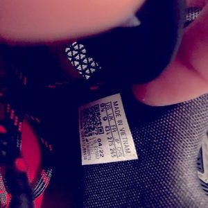 Brand New Adidas D Rose Son of Chi basketball shoes size 9.5